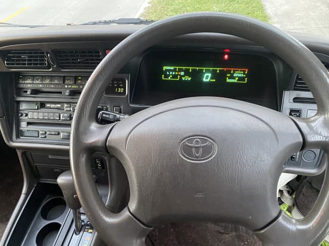 1994 Toyota HiAce JDM car for sale — photo 8 of 19