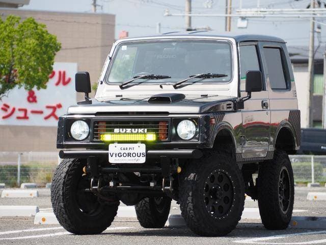 1995 Suzuki Jimny JDM car for sale — photo 3 of 20