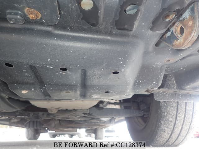 2011 Toyota Voxy JDM car for sale — photo 14 of 25