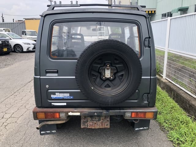 1990 Suzuki Jimny JDM car for sale — photo 3 of 5