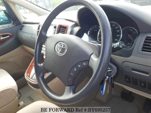 2004 Toyota Alphard JDM car for sale — photo 3 of 8