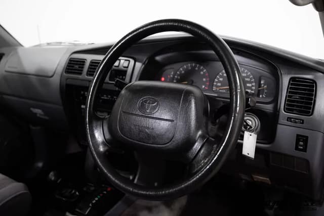 1996 Toyota Hilux Surf JDM car for sale — photo 12 of 25