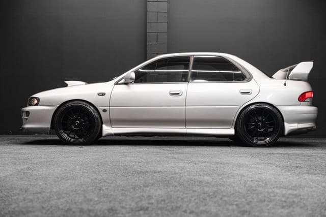 1998 Subaru Impreza JDM car for sale — photo 12 of 20