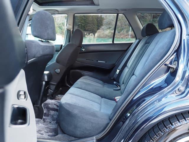 2001 Mitsubishi Legnum JDM car for sale — photo 6 of 25