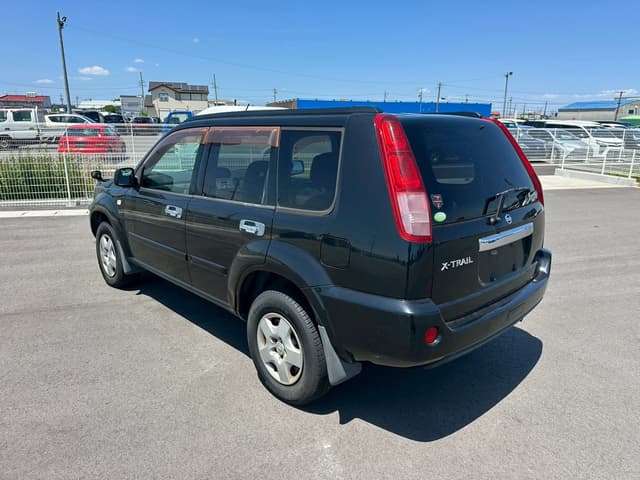 2007 Nissan X Trail JDM car for sale — photo 3 of 10