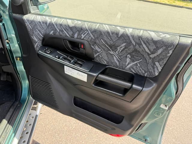 1999 Mitsubishi Pajero JDM car for sale — photo 16 of 25