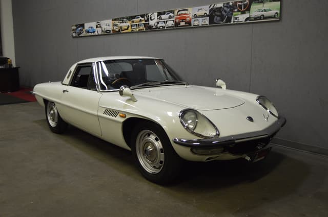 1970 Mazda Cosmo JDM car for sale — photo 3 of 24
