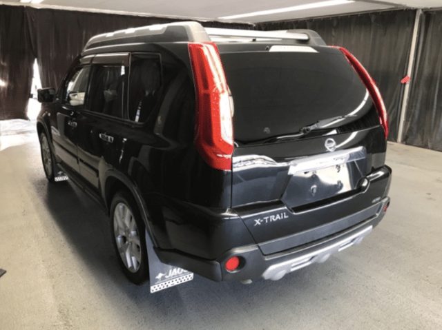 2011 Nissan X Trail JDM car for sale — photo 2 of 3