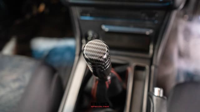2001 Nissan Stagea JDM car for sale — photo 14 of 25