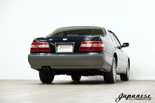 1996 Nissan Cima JDM car for sale — photo 8 of 25
