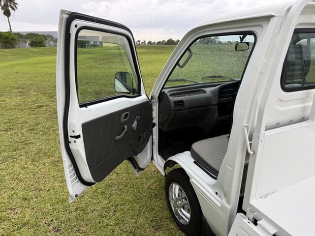 1997 Suzuki Carry JDM car for sale — photo 12 of 25