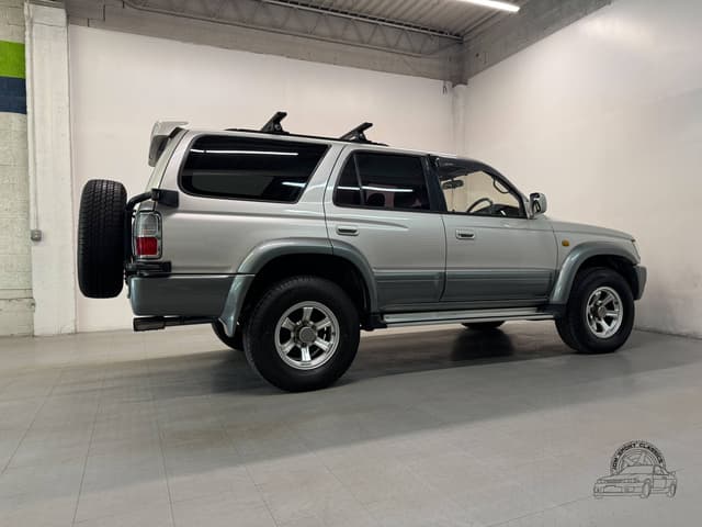 1995 Toyota Hilux Surf JDM car for sale — photo 20 of 25