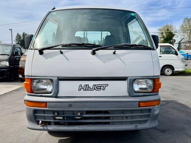 1997 Daihatsu Hijet JDM car for sale — photo 3 of 25