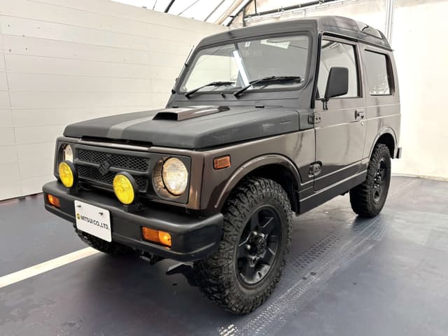 1990 Suzuki Jimny JDM car for sale — photo 2 of 25