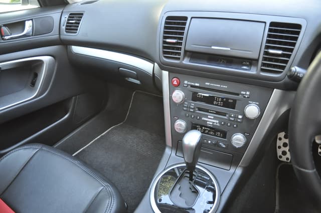 2007 Subaru Legacy JDM car for sale — photo 23 of 24