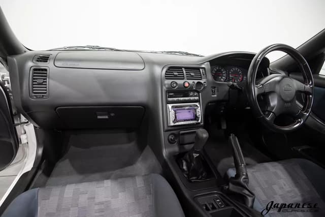 1997 Nissan Skyline JDM car for sale — photo 9 of 25
