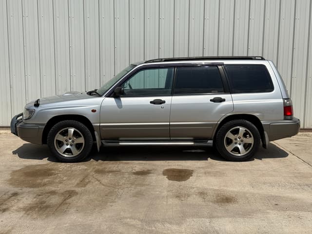 1997 Subaru Forester JDM car for sale — photo 4 of 19