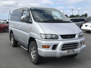2002 Mitsubishi Delica JDM car for sale