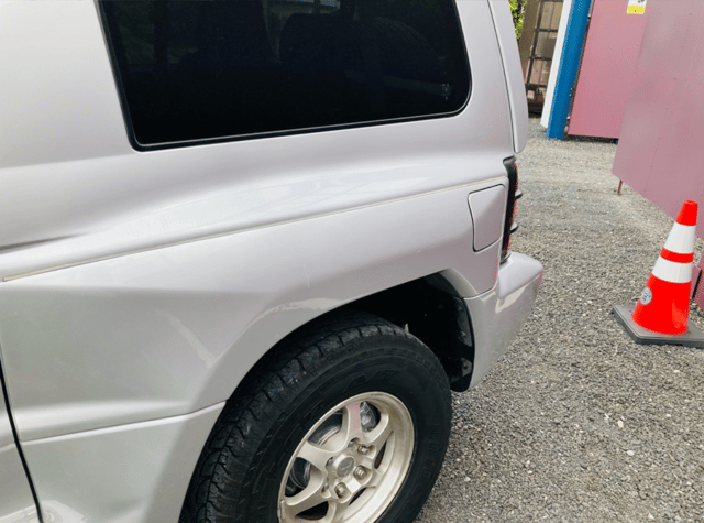 1997 Mitsubishi Pajero JDM car for sale — photo 19 of 21