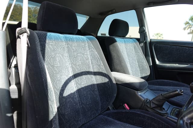 1998 Toyota Chaser JDM car for sale — photo 16 of 18