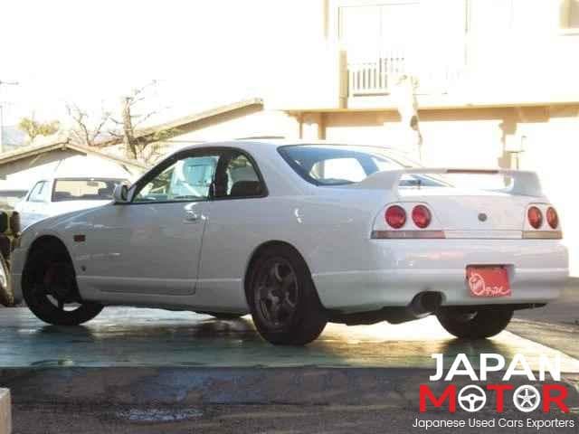 1996 Nissan Skyline JDM car for sale — photo 8 of 10