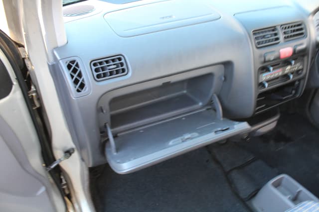 1999 Honda Life JDM car for sale — photo 21 of 25