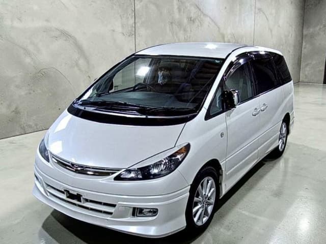 2001 Toyota Estima JDM car for sale — photo 2 of 5