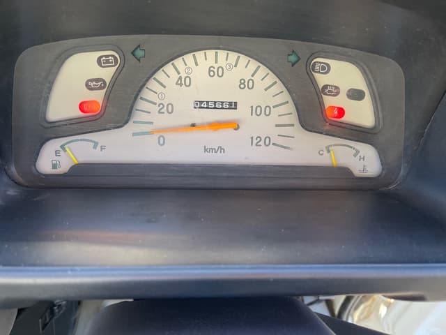 1995 Mitsubishi Minicab JDM car for sale — photo 18 of 25