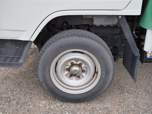 1998 Toyota Dyna JDM car for sale — photo 22 of 25