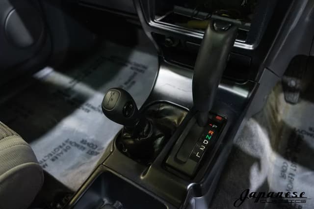 1996 Toyota Hilux JDM car for sale — photo 12 of 25