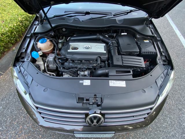 2012 Volkswagen JDM car for sale — photo 6 of 24