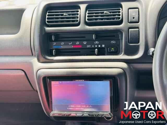 1999 Suzuki Jimny JDM car for sale — photo 12 of 14