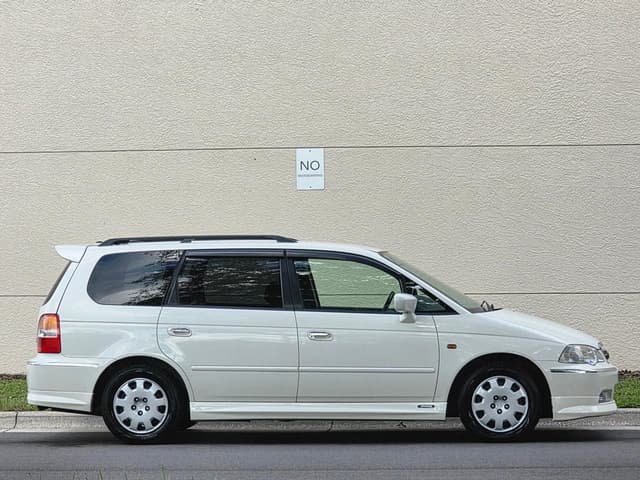 2000 Honda Odyssey JDM car for sale — photo 6 of 25