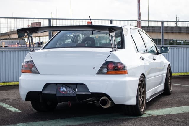 2006 Mitsubishi Lancer Evolution JDM car for sale — photo 12 of 25