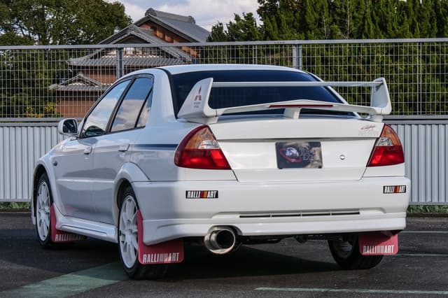 2000 Mitsubishi Lancer Evolution JDM car for sale — photo 7 of 25
