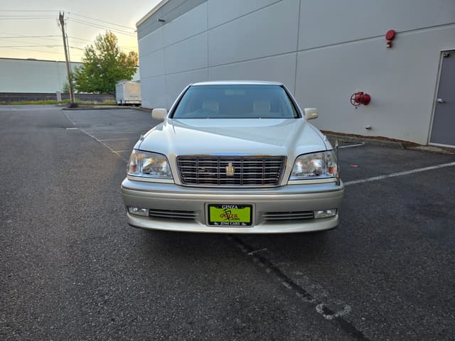 2000 Toyota Crown JDM car for sale — photo 9 of 13