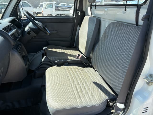 2000 Daihatsu Hijet JDM car for sale — photo 18 of 25