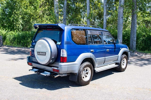 2001 Toyota Land Cruiser Prado JDM car for sale — photo 7 of 21