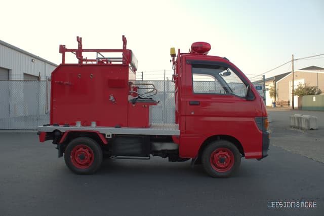 1995 Daihatsu Hijet JDM car for sale — photo 2 of 15