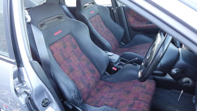 1996 Mitsubishi Lancer Evolution JDM car for sale — photo 10 of 12