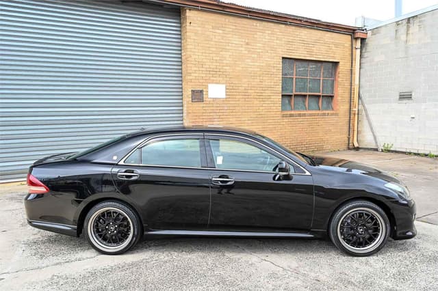 2008 Toyota Crown JDM car for sale — photo 14 of 25