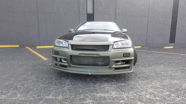 1997 Nissan Skyline JDM car for sale — photo 4 of 17