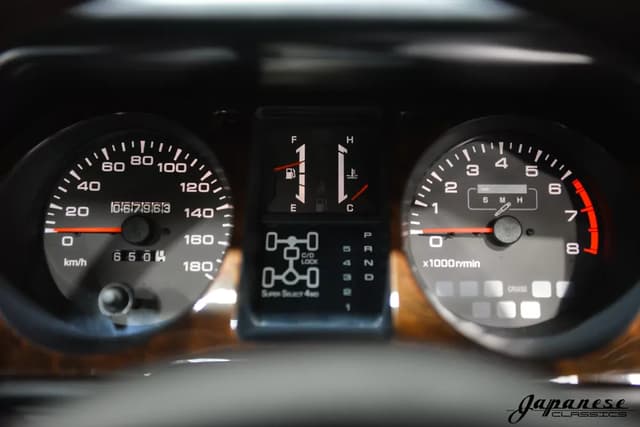 1997 Mitsubishi Pajero JDM car for sale — photo 12 of 25