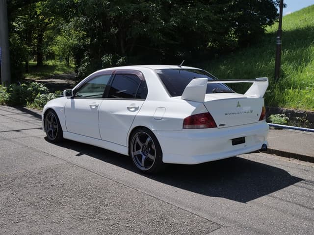 2001 Mitsubishi Lancer Evolution JDM car for sale — photo 7 of 25
