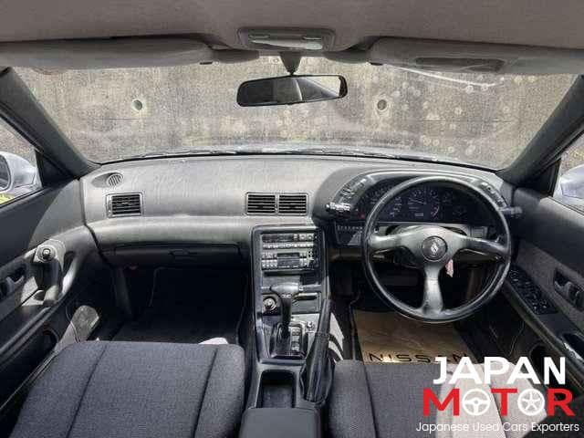 1990 Nissan Skyline JDM car for sale — photo 3 of 8