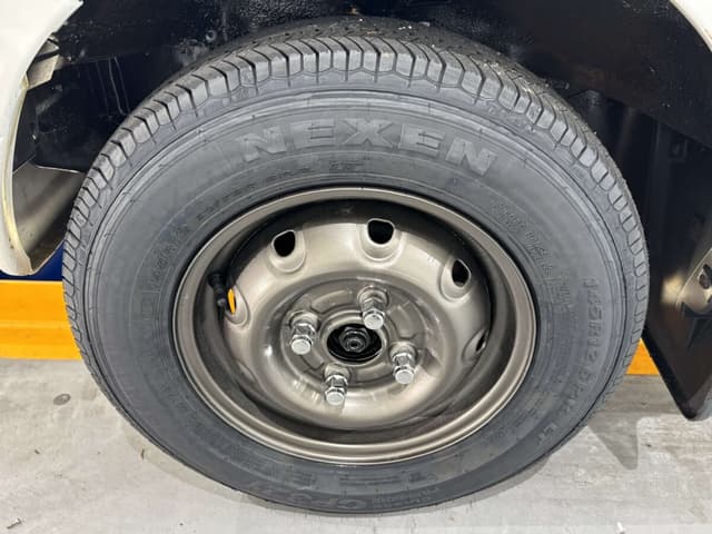 2000 Suzuki Carry JDM car for sale — photo 16 of 23