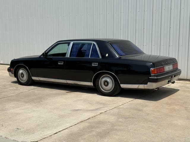 1997 Toyota Century JDM car for sale — photo 6 of 22