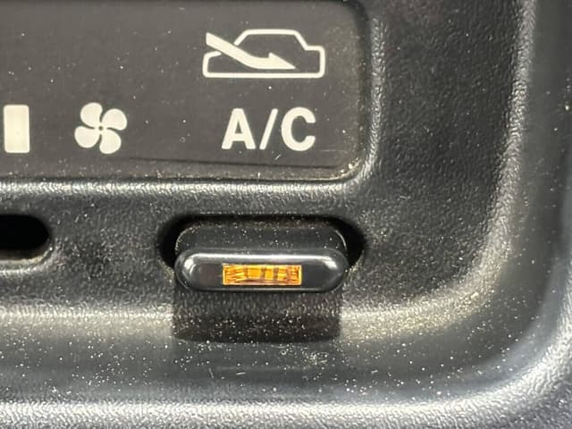 1997 Suzuki Every JDM car for sale — photo 12 of 25