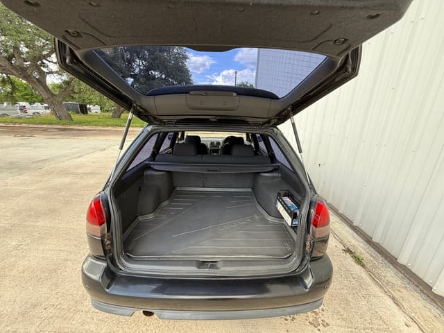 1996 Subaru Legacy JDM car for sale — photo 18 of 23