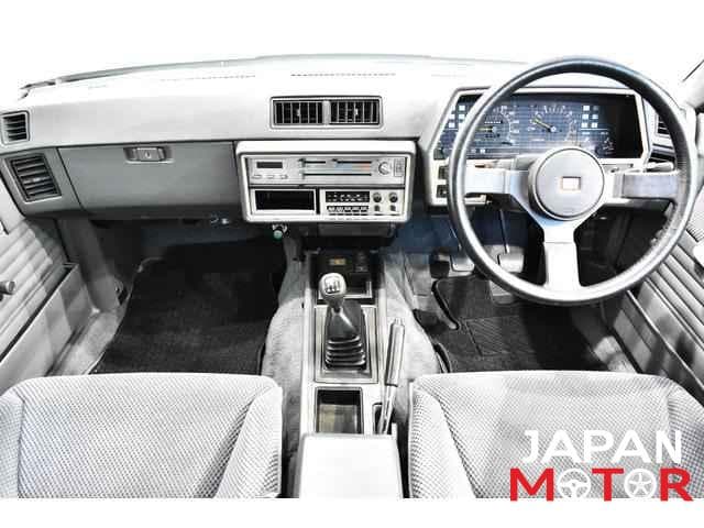 1984 Nissan Skyline JDM car for sale — photo 8 of 10